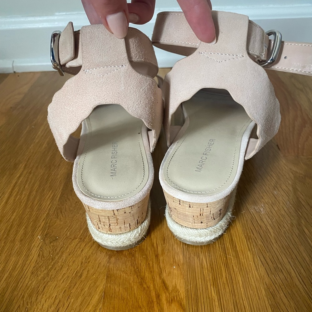 Espadrilles - Picture 3 of 4